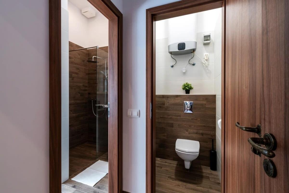 Comfy New Apartment At Castle بودابست المظهر الخارجي الصورة